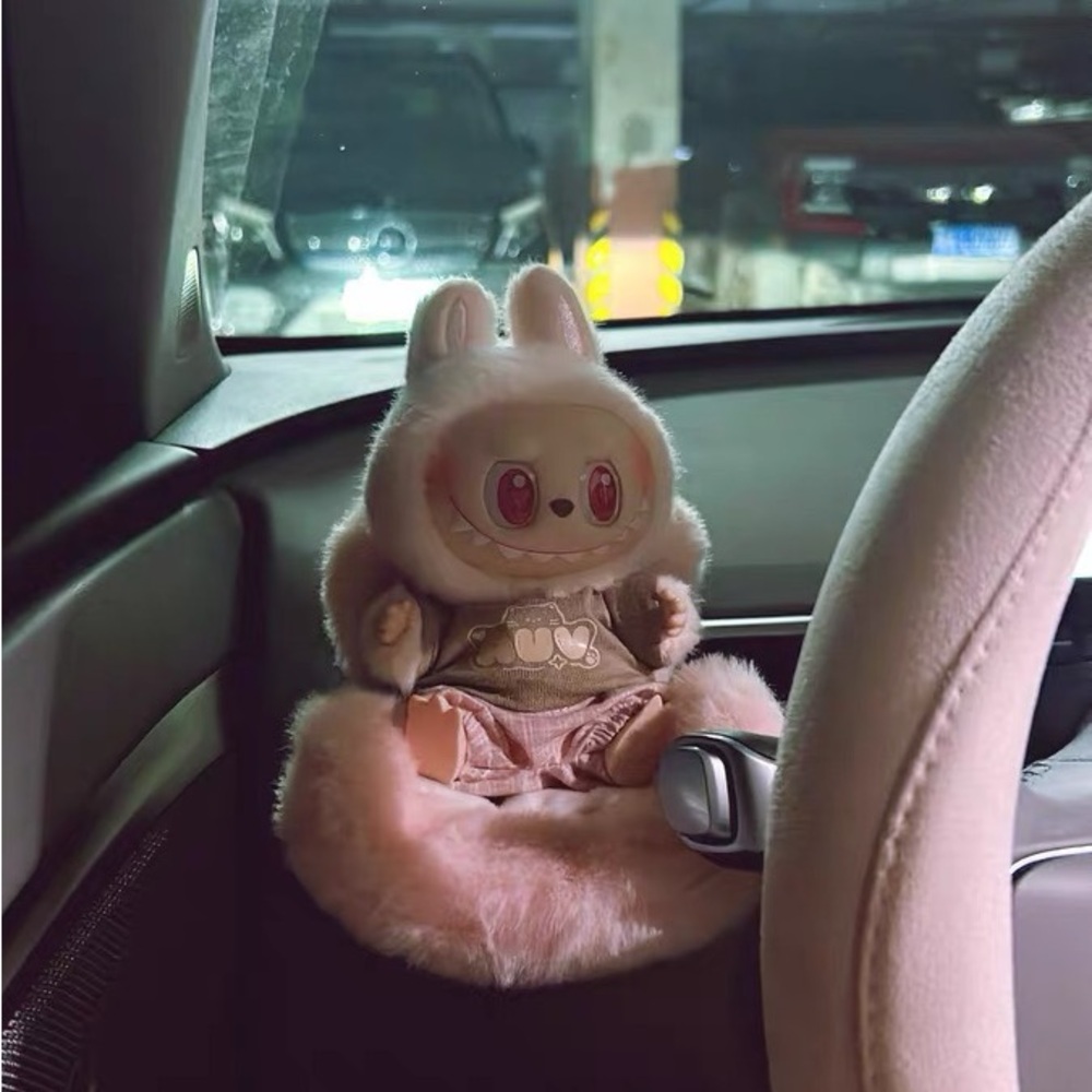 mini car seat for labubu - pink